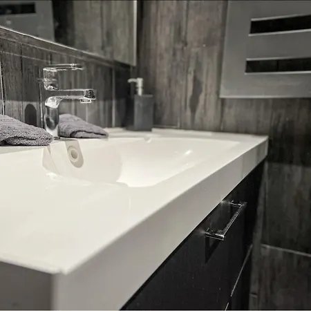 公寓 Luxueuse Avec Jardin Privatif Et Jacuzzi *
